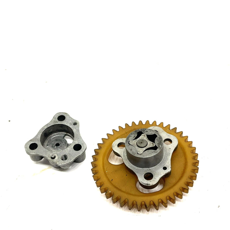 1990 Yamaha Moto 4 OEM Oil Pump 1UY-13300-00-00 AY51