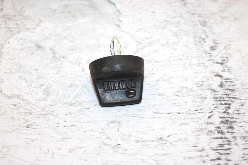 1990 Yamaha  Moto 4 Oem Main Key Switch 52H-82510-01-00 AY5