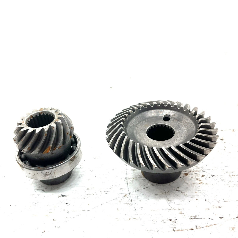 01-04 Polaris Sportsman 400 4X4 OEM 16T/13T Trans Bevel Gear Set 3233365 AP225