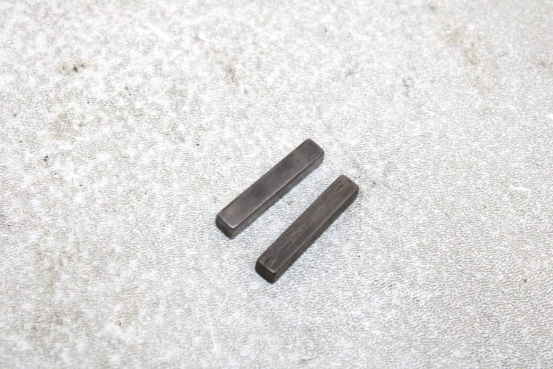 92 Polaris Trail Boss 4x4 Oem Front Spindle Key Pair 7721205 AP135