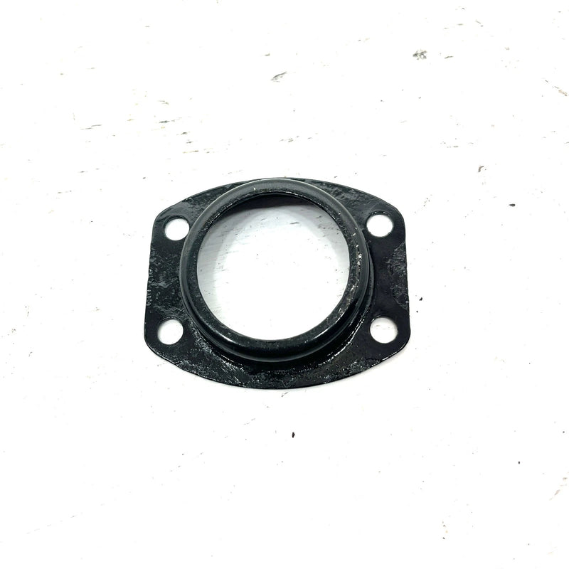 04 Yamaha Bruin 350 YFM350FA 4x4 OEM Rear Axle Retainer 4XE-G6513-00-00 AY63