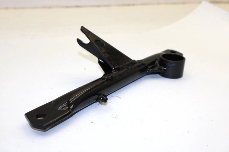 1988 Suzuki Quadrunner 250 Oem Left Mount Plate Bracket 41910-19B01-019 AS18