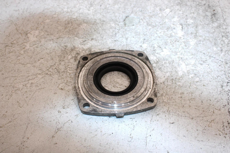 1999 Kawasaki Prarie 400 Oem Crank Seal Plate 11012-1982 AK28