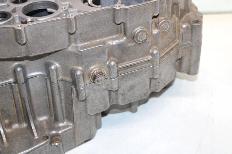 96 Kawasaki Bayou 400 4x4 Oem Crankcase 14001-5344 AK11