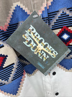 New Women’s Brooks & Dunn Designed Long Sleeve Button Up Large MM-127