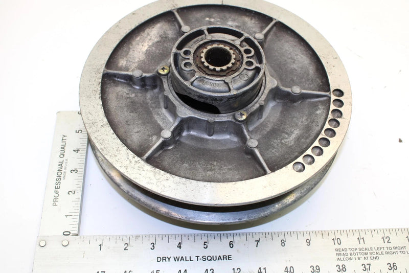1992 Yamaha Exciter Ii Oem Secondary Driven Clutch Assembly 88R-17660-01-00 SY74