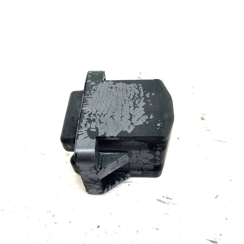 96-97 Yamaha WaveVenture 1100 OEM Engine Stopper Mount 64T-44532-00-00 JY14