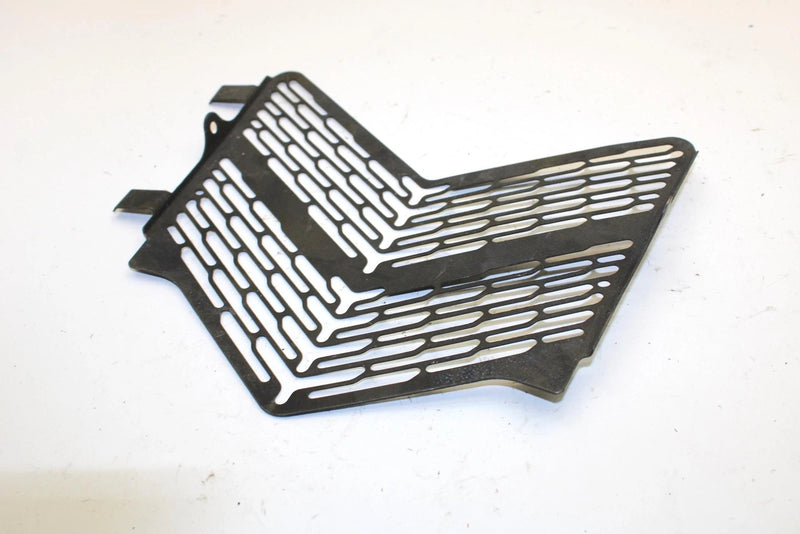 2005 Yamaha Rs Vector Oem Front Hood Screen 8ES-77134-00-00 SY96