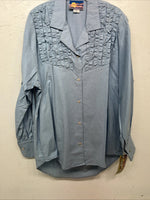 New Women’s Cricket By The Creek Blue Long Sleeve Button Up Shirt M 3C-40