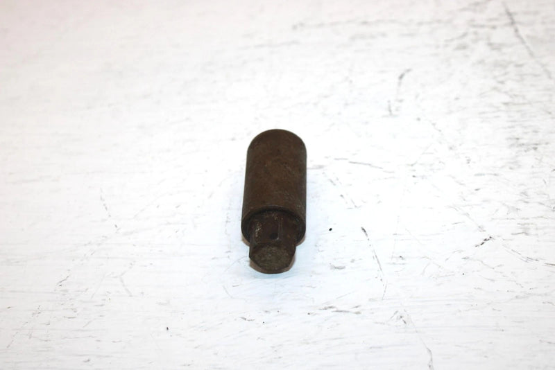 1998 Yamaha  Grizzly Oem Cylinder Nut 90179-10021-00 AY49