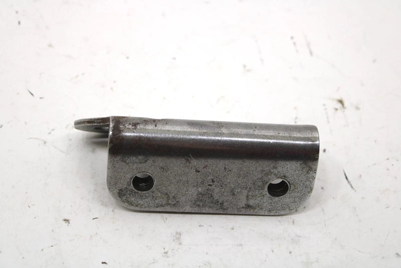 1980 Yamaha Ss440 Oem Rear Lower Engine Mount 8K4-21427-00-00 SY63