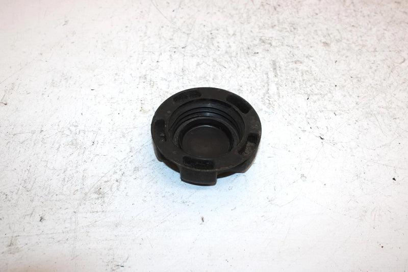 1998 Polaris Magnum 425 4x4 Oem Gas Tank Cap 5430725 AP97