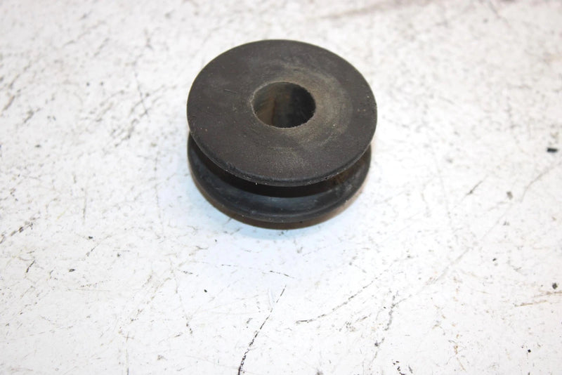 99 Polaris Indy 500 OEM Rear Spring Roller 5432170 Q5120