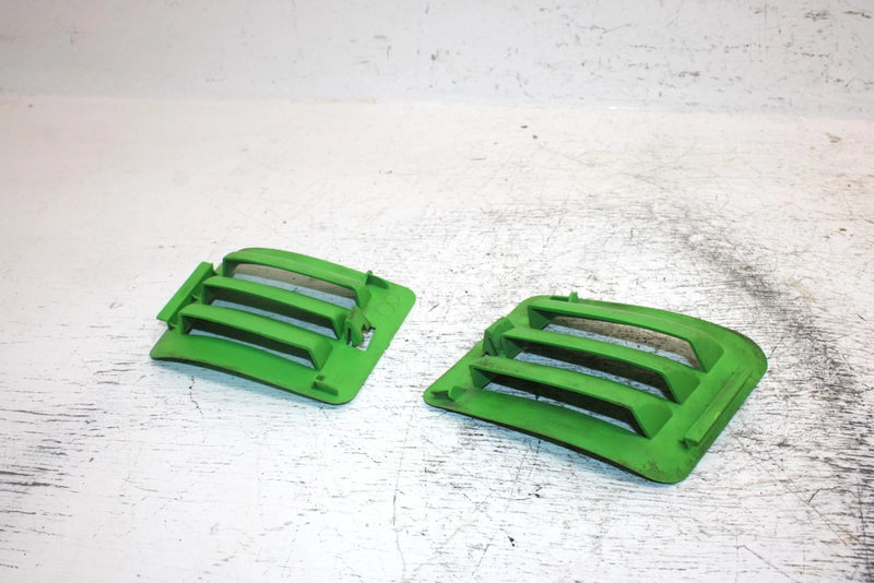 1998 Arctic Cat Zr 600 Oem Air Intake Vent Set 1606-044 1606-045 SA33