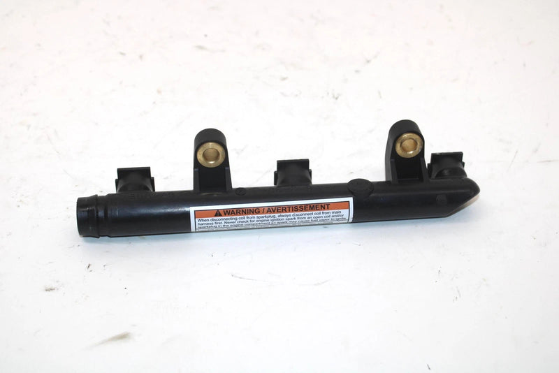 2017 Ski-doo Grand Touring 900 Oem Injector Rail 420874965 SS65