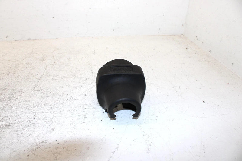 1995 Yamaha Vmax 500 Oem Strut Protector Pair 82M-77551-00-00 SY34