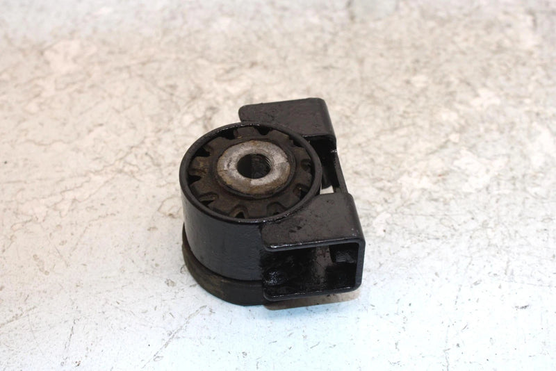 1999 Kawasaki Prarie 400 Oem Front Lower Engine Mount Pair 32190-1096 AK28