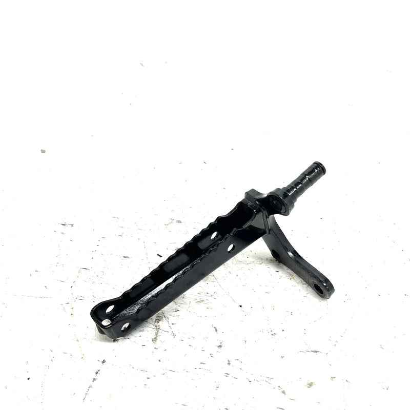 2002 Yamaha Big Bear 400 YFM400 OEM Left Footpeg 5FU-F7411-00-00 AY52