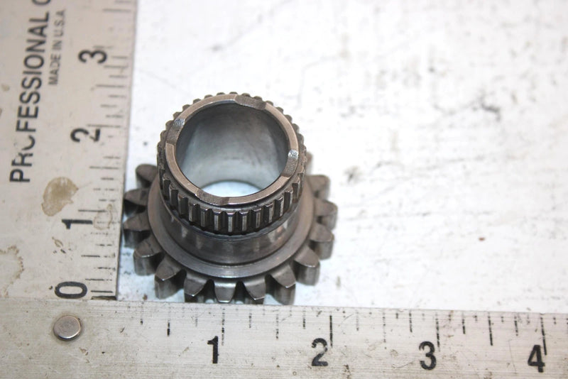 2004 Honda Fourtrax Rincon Oem 19T First Mainshaft Gear 23401-HN8-000 AH2
