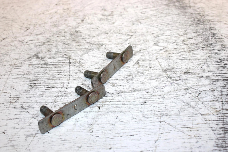 1999 Polaris 500 Indy Oem Front Bumper Support Stud Plate Pair 1012648 SP50