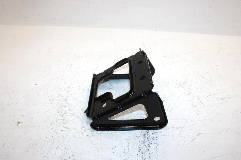 2004 Arctic Cat V2 650 Oem Engine Mount Bracket 1506-314 AA28 