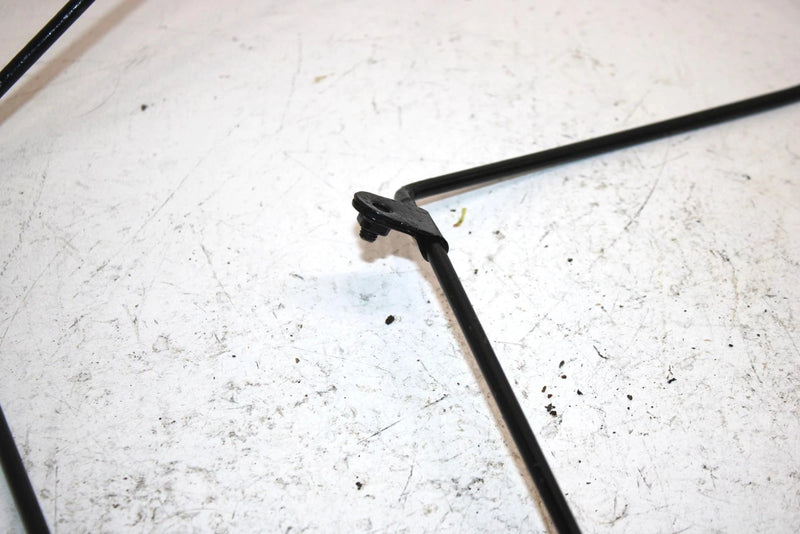 07 Honda Trx 250 Fourtrax Recon Oem Rear Fender Bracket Set 80123-HM8-B00 AH38