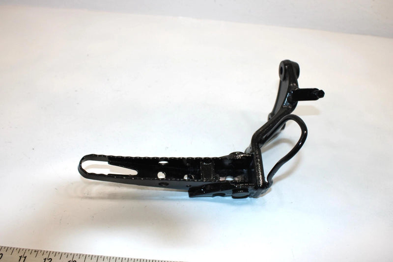 92 Suzuki Quadrunner 230 Lt230e  Oem Right Footrest 43510-35B03 AS2 