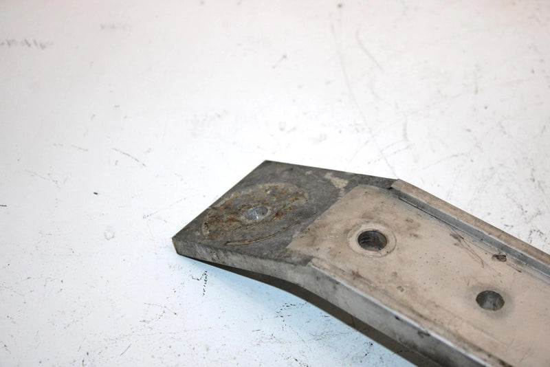 04 Polaris Xc Sp 600 Oem Engine Motor Mount Plate 5246382 Q2979