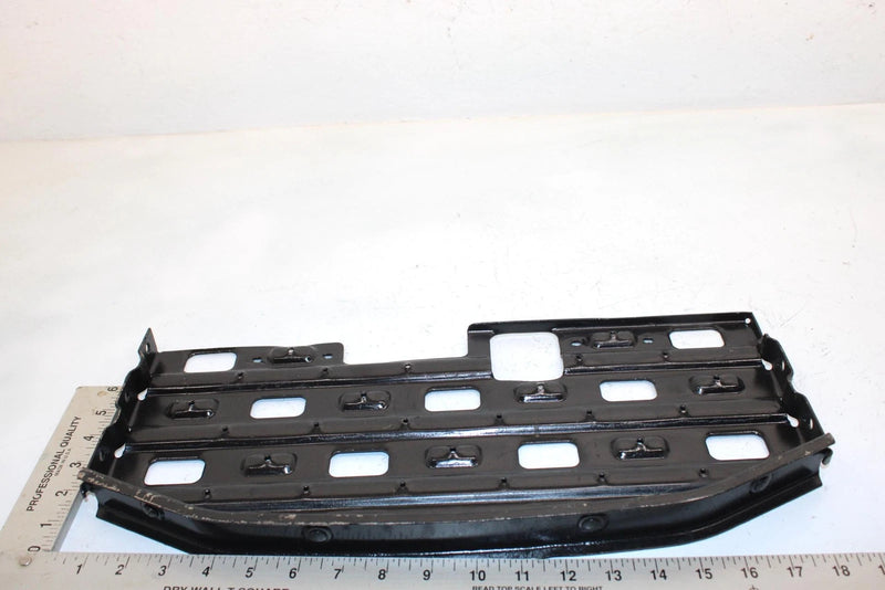 96 Polaris Magnum  4x4 Oem R.H. Foot Pad 1040351-067 AP84