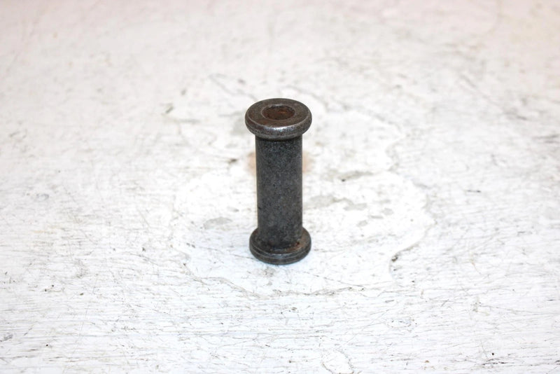 1983 Honda Atc 250 Ra All Terrain Oem Engine Mount Spacer 90742-965-000 AH62