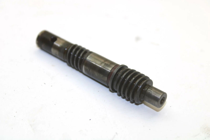 Yamaha OEM Oil Pump Worm Shaft 826-13175-00-00 Q4468