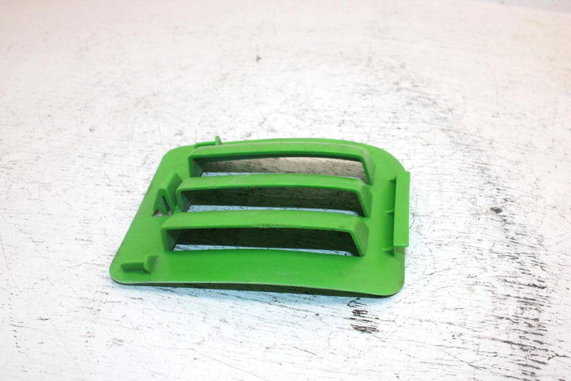 2002 Arctic Cat Z 570 Oem Left Intake Vent 2606-372 SA20