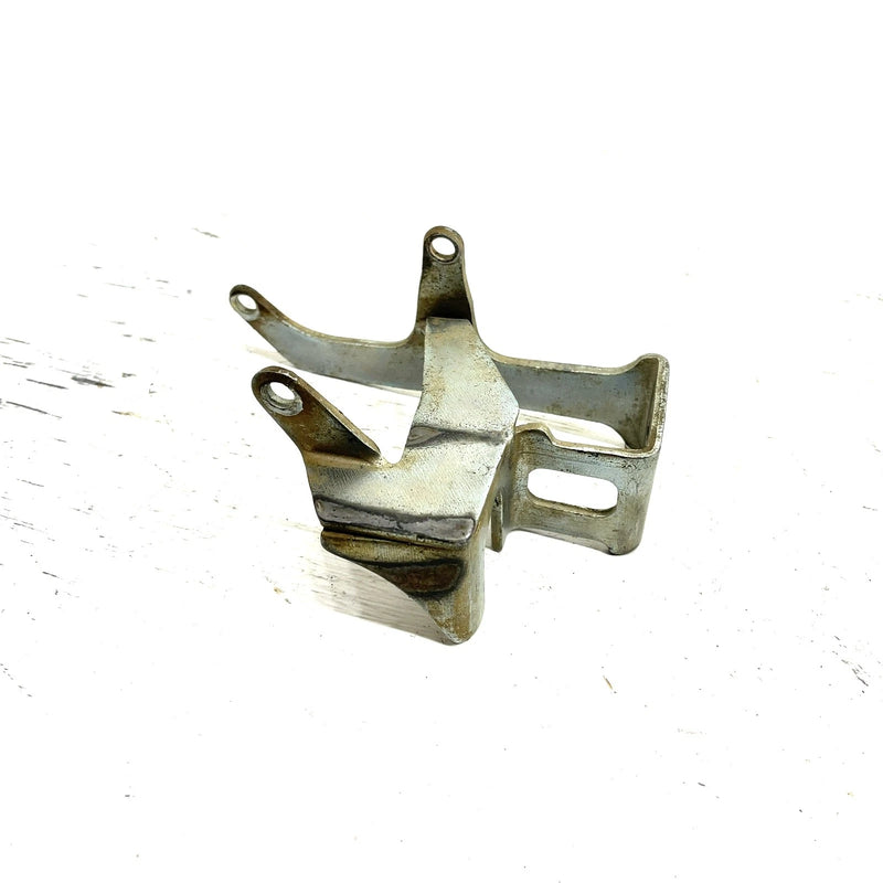 98-01 Arctic Cat 300 4X4 OEM Shift Cable Bracket 3430-029 AA15