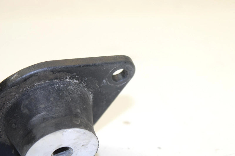 1996 Arctic Cat Monte Carlo 900 Oem Engine Mount Damper 3008-054 Q2304