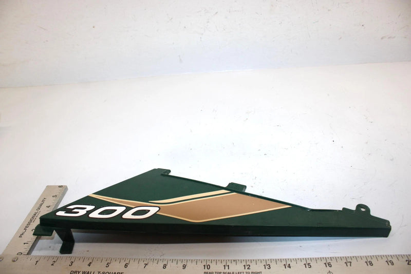 95 Polaris 300 4x4 Oem Right Side Panel 5430971-195 AP39