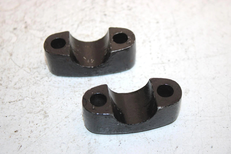 1997 Suzuki King Quad 300 4x4 Oem Handlebar Clamp Pair 56211-27200-291 AS11