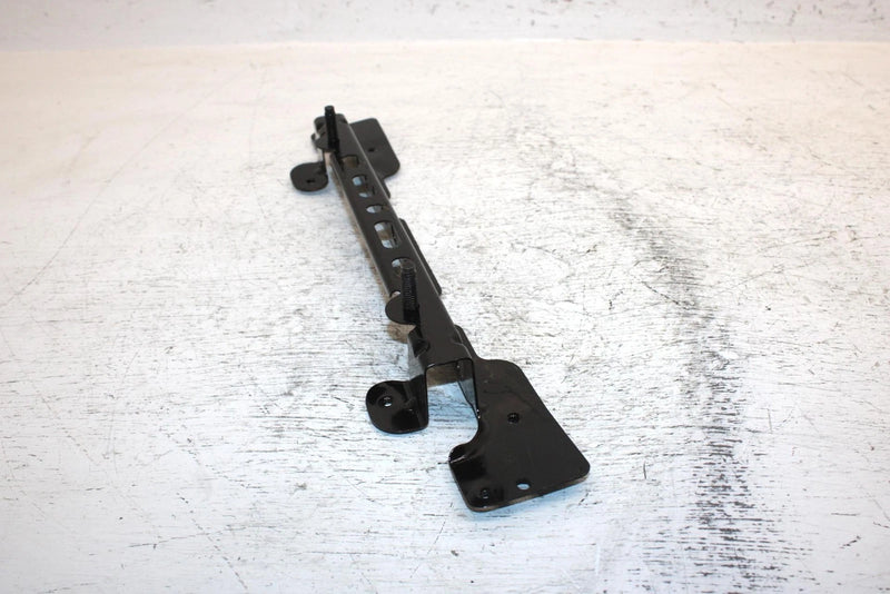 2002 Ski-doo Mxz 700 Oem Fuel Tank Bracket 518321510 SS20