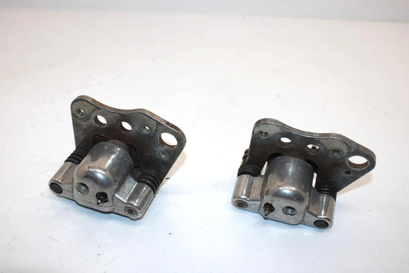 04 Polaris Sportsman 500 Oem Front Brake Caliper Set 1910681 1910682 Q5398