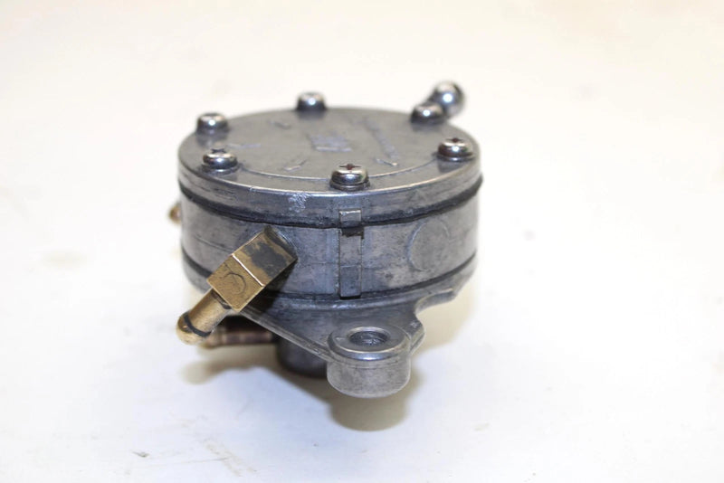 1992 Yamaha Exciter Ii Oem Fuel Gas Pump 82M-24410-02-00 Q2609