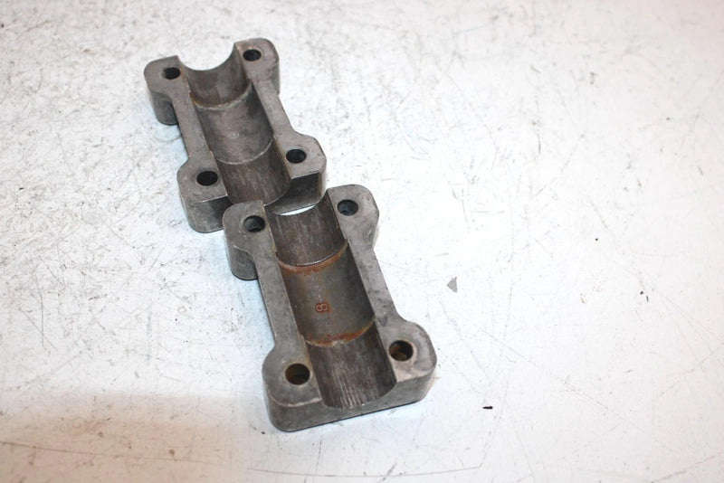 2001 Polaris Magnum 500 Oem Handlebar Clamp Mount W/Bolts 2200774 AP121