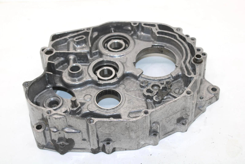 1985 Yamaha  Moto 4 Oem Engine Right Crankcase Half 52G-15100-00-00 AY40