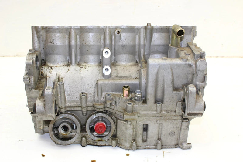 2005 Yamaha Rx1 Oem Crankcase 8FA-15100-03-00 SY85