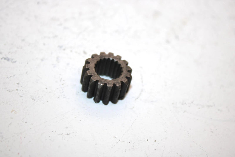 96 Yamaha  Warrior 350 Oem Clutch Release Gear 3LD-16398-00-00 AY6