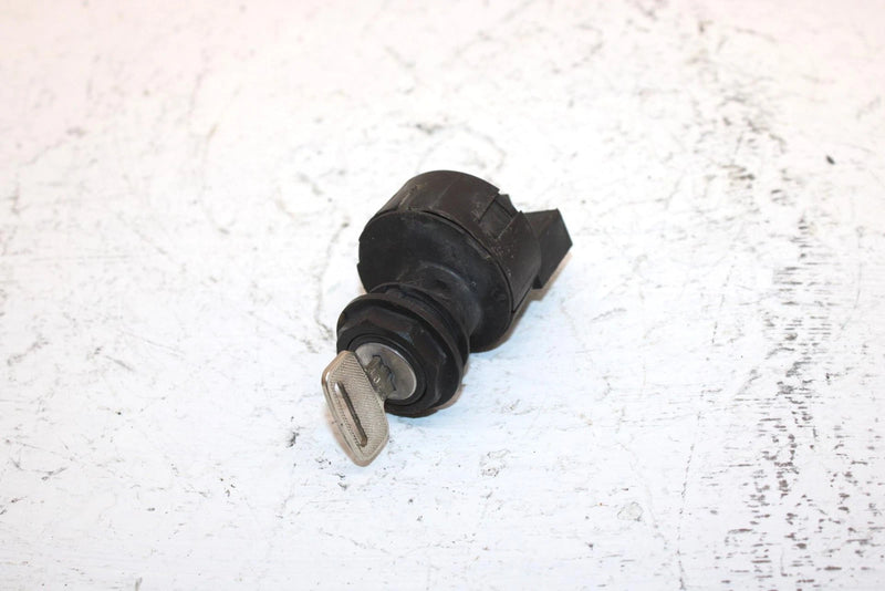 2009 Polaris Trail Boss 330 Oem Ignition Key Switch 4012165 4081556 AP181
