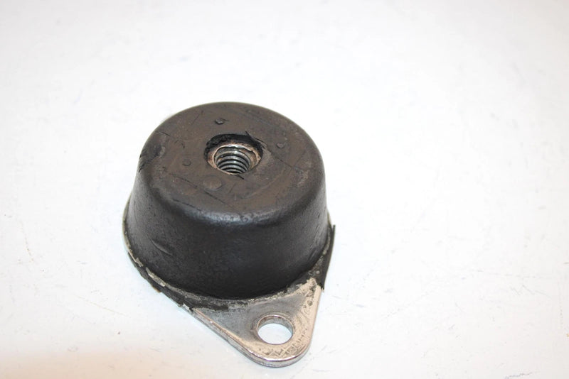 99 Arctic Cat Zr 700 Oem Engine Mount Dampner 0608-349 Q1823