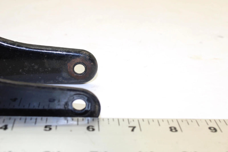 92 Yamaha Exciter Ii Oem Rear Suspension Pivot Bracket 8U7-47464-00-00 Q1609