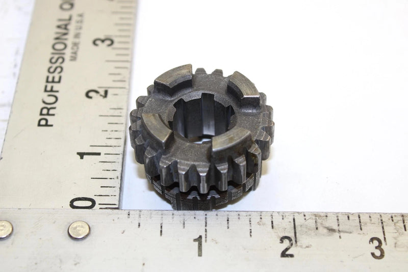 1988 Yamaha  Moto 4 Oem 3rd Pinion 22T Gear 59V-17131-00-00 Q3066