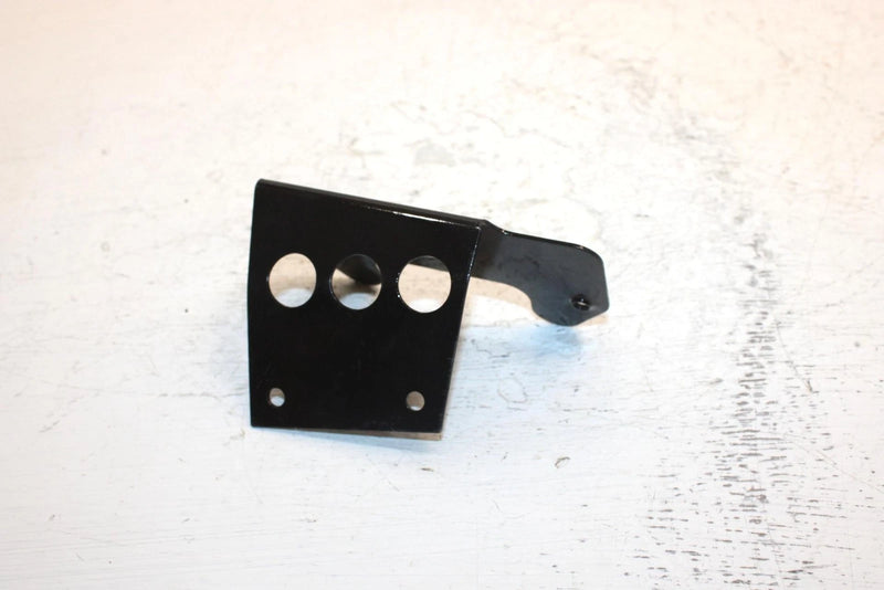 2003 Bombardier Quest 500 Oem Fuse Box Mount 710000138 AB13