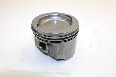 05 Polaris Sportsman 700 EFI OEM Piston 2202107 Q5067