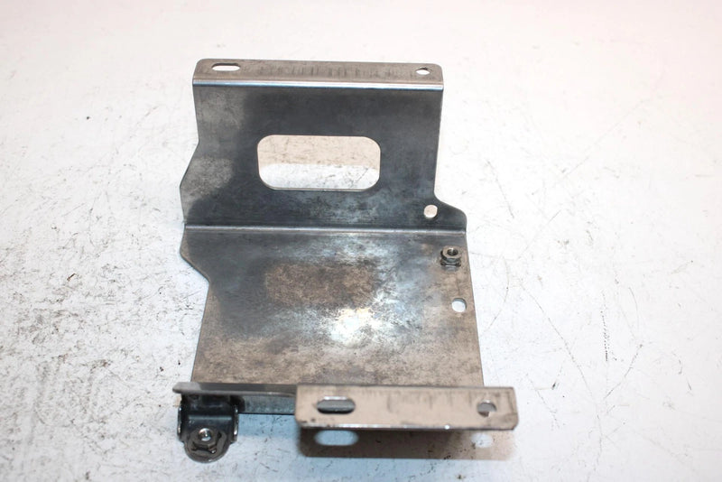 1994 Kawasaki 750 Ss Super Sport Oem Electrical Case Bracket 34001-3705 JK9